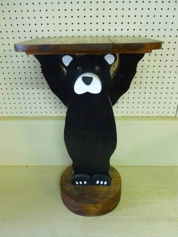 lot 24 image: Bear Themed Cocktail Table