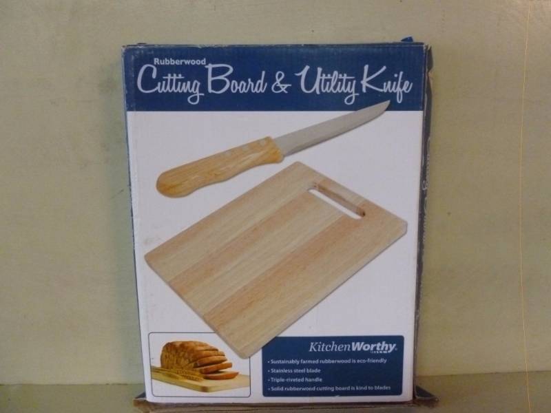 lot 46 image: Kitchen