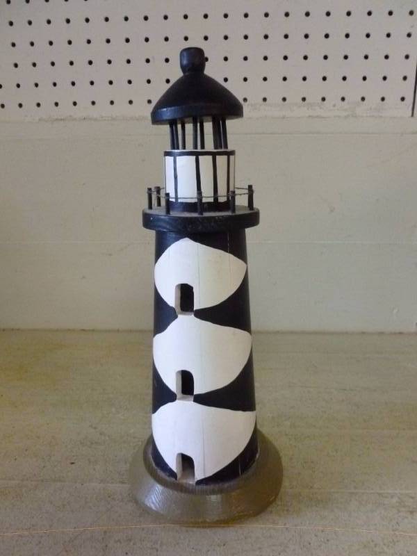 lot 64 image: Lighthouse Decoration