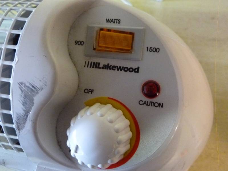 lot 72 image: Heater