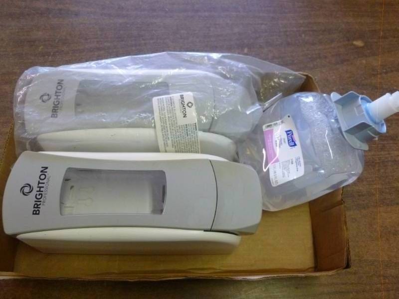 lot 175 image: Hand Soap Dispensers