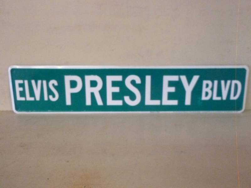 lot 182 image: Metal Sign