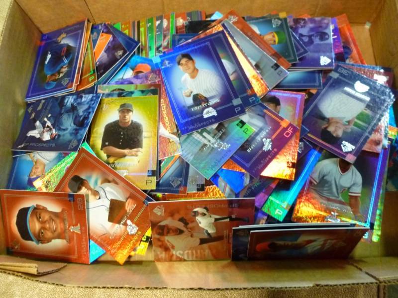 lot 206 image: Sports Cards