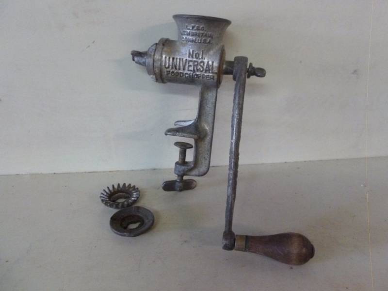 lot 312 image: Antique Meat Chopper