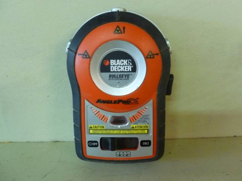 lot 319 image: Leveling Laser