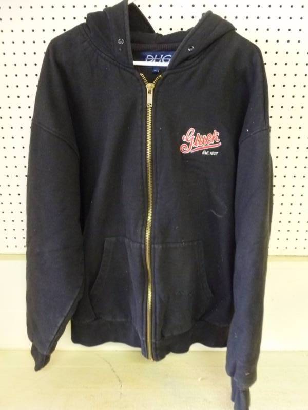 lot 339 image: Gluek Beer Sweatshirt