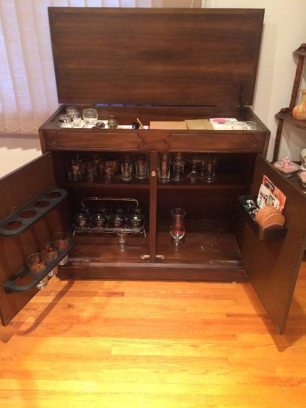 Vintage Mobile Bar