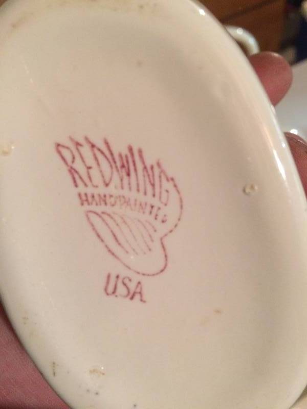 lot 205 image: Rare Vintage Red Wing Stoneware