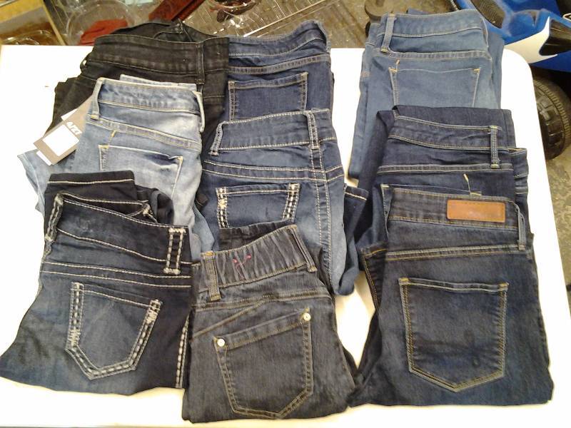 9 Pair Skinny Jeans Size 02