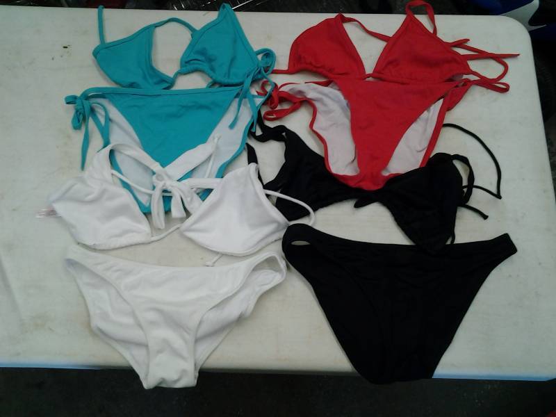 4 Victorias Secret Bikinis Size SM