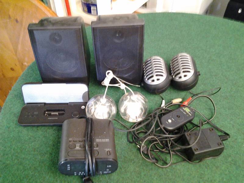 Speakers, Plug-In Speakers, Clock Radio