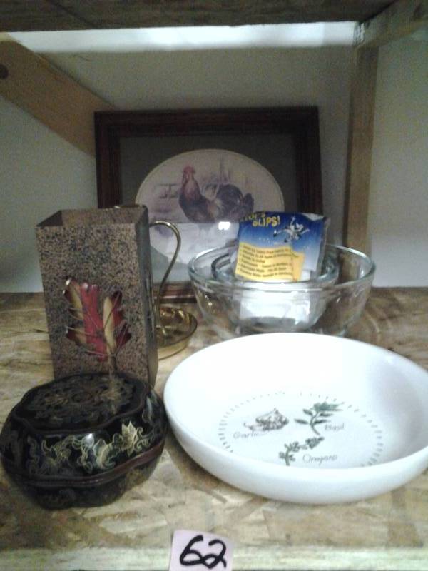 2 Glass Mixing Bowls, Rooster Picture, Candle Holders, Trinket Box