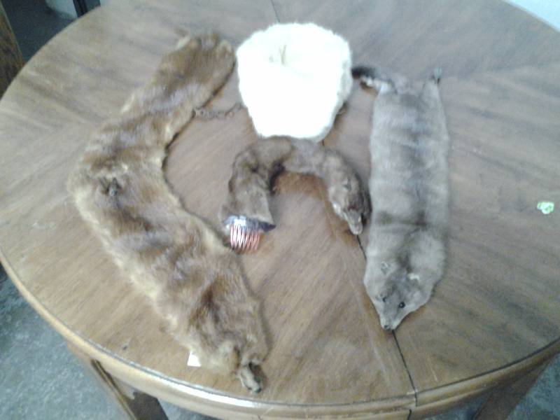 Vintage Mink Hat & Collars