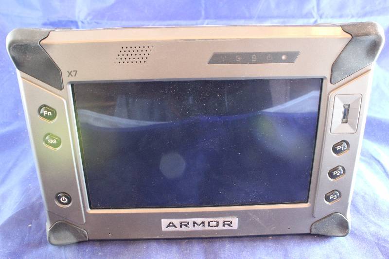 lot L-ARMOR2 image: Drs Armor X7 Militarytablet,win7 Pro 2gb Ram 40gb Ssd Dual Battery RETAIL VALUE $80 (C6)
