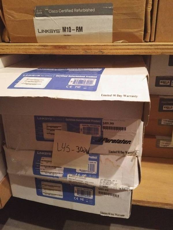lot L45-300N image: Lot of 4 Linksys WRT300N-RM Router RETAIL VALUE 80 (C7)