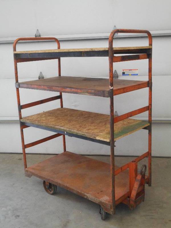 lot 13 image: Heavy Duty 4-Level Industrial Steel...