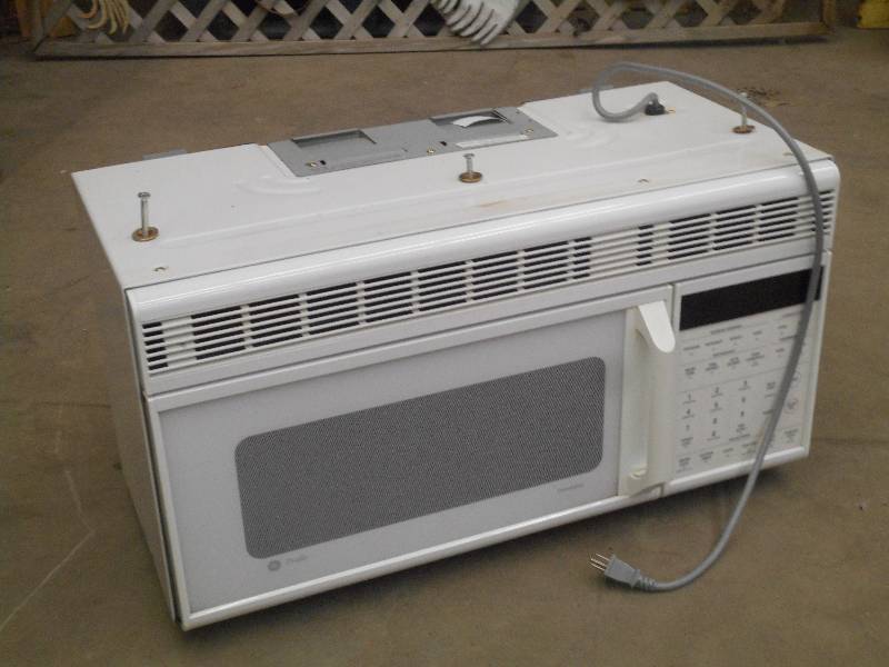 lot 30 image: GE Profile Under-Cabinet Convection...