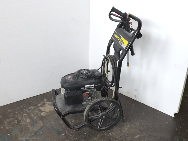 lot 17 image: 2500 PSI Brute Pressure Washer