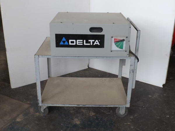 lot 19 image: Delta 3 Speed Industrial Ambient Air Cleaner