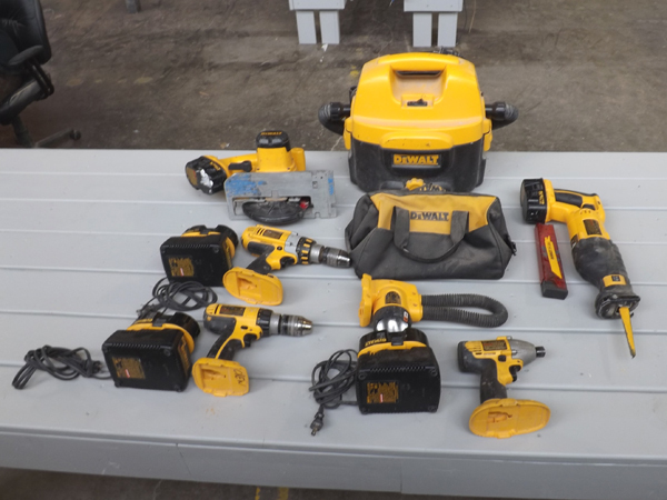 lot 21 image: Lot of 7 Dewalt Power Tools VacuumBlower etc.