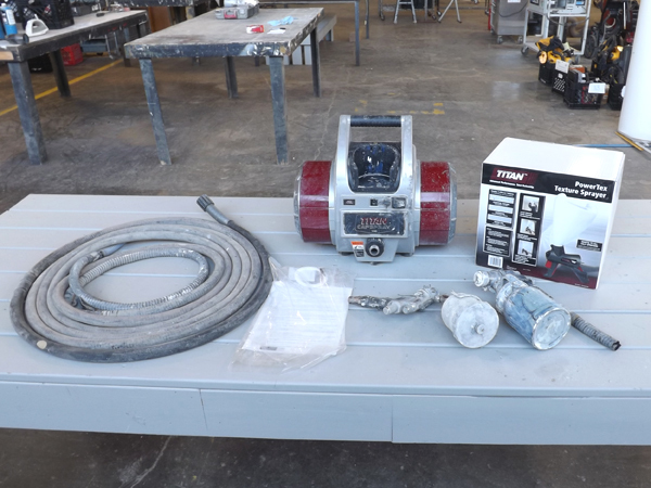 lot 51 image: HVLP Titan Capspray 105 Paint Sprayer wGuns & Accessories