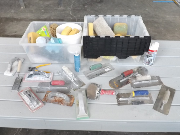 lot 60 image: Large Lot of Tile Working Tools Supplies etc