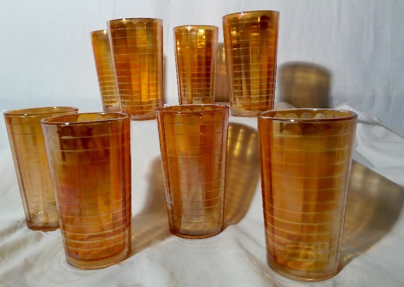 Set of (8) Vintage Carnival Glasses (nice shape)