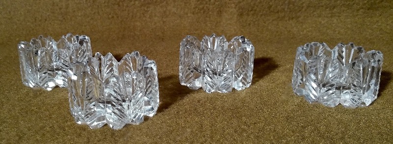 6 Pieces of Cut Glass (Cake Plate, Vase & 4 Crystal Salt Cellars)