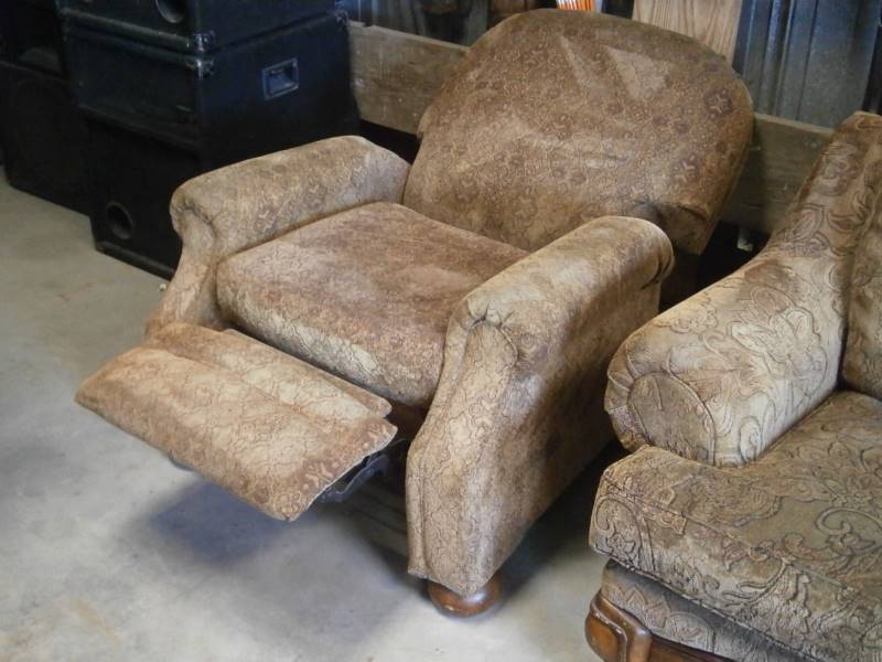 Couch & Chair