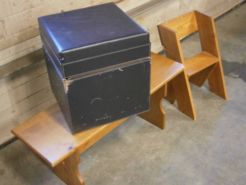 Bench & Stools