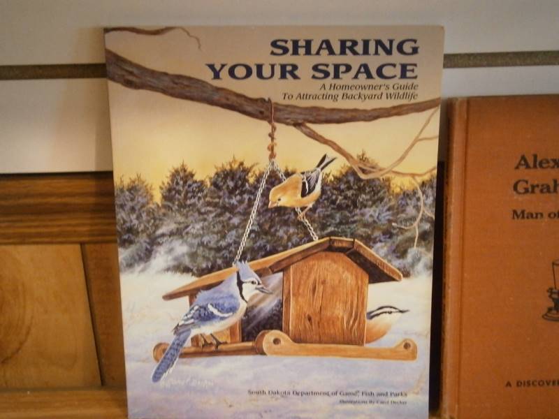 (9) Vintage Hardcover & Paperback Books