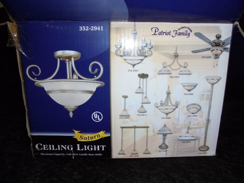 lot 29 image: Hanging Ceiling Light - No Globe