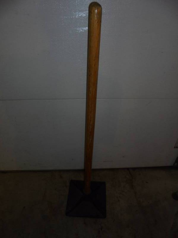 lot 30 image: 10x10 Tamper