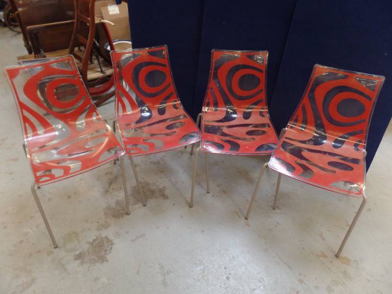 Wave Scab Chairs