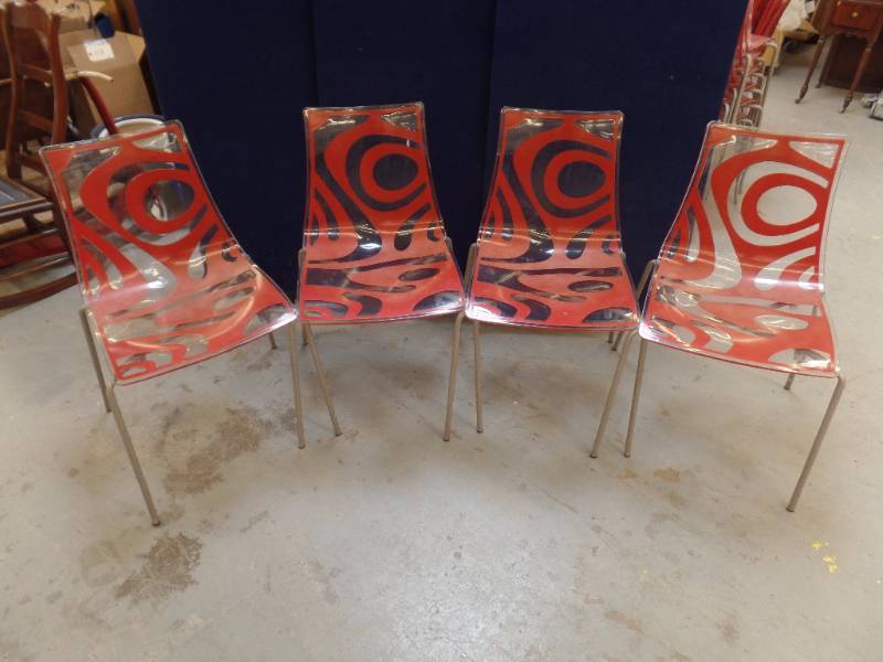 Wave Scab Chairs