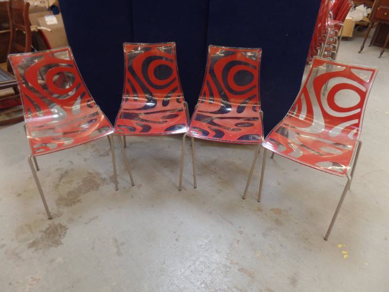Wave Scab Chairs