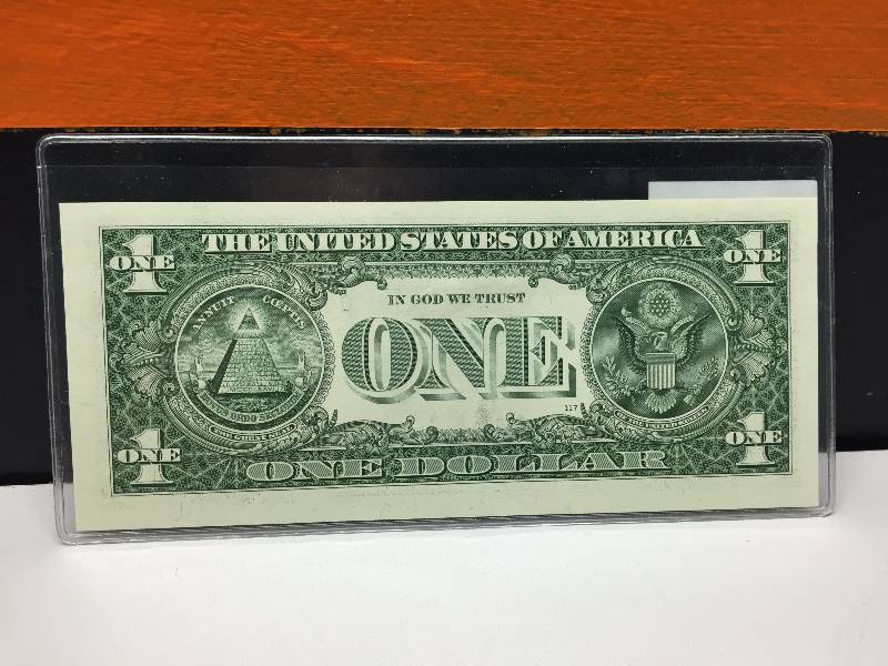 BETTY BOOP DOLLAR