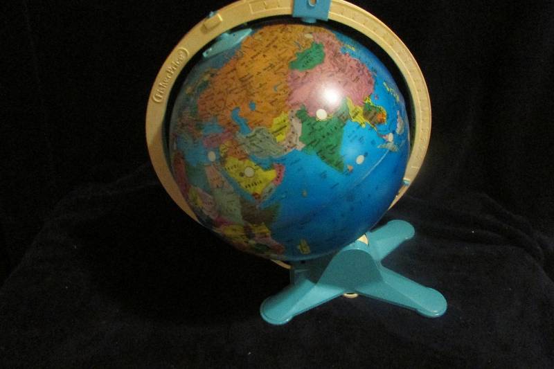 lot 53 image: Vintage Fisher Price Globe