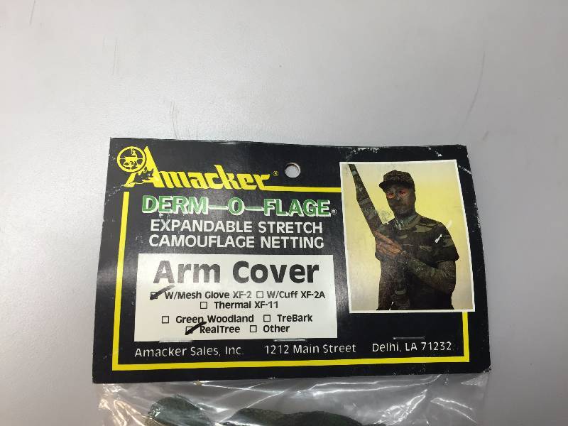 lot 35 image: AMAKER DERM-O-FLAGE EXPANDABLE STRETCH CAMOFLAGE ARM COVERS WGLOVE