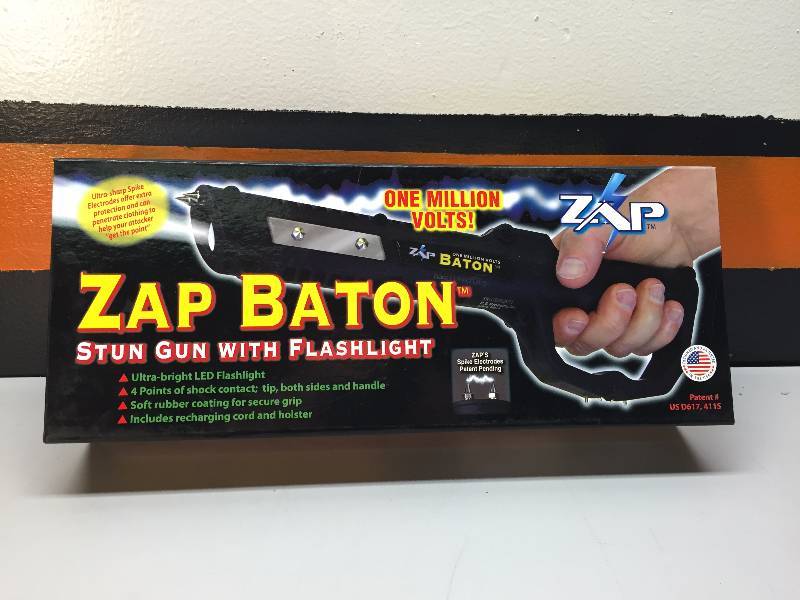 lot 40 image: ZAP-BATON STUN GUN FLASHLIGHT ONE MILLION VOLTS