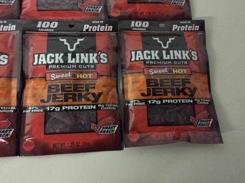 lot 52 image: JACK LINKS SWEET N HOT BEEF JERKY 10 1.25OZ BAGS