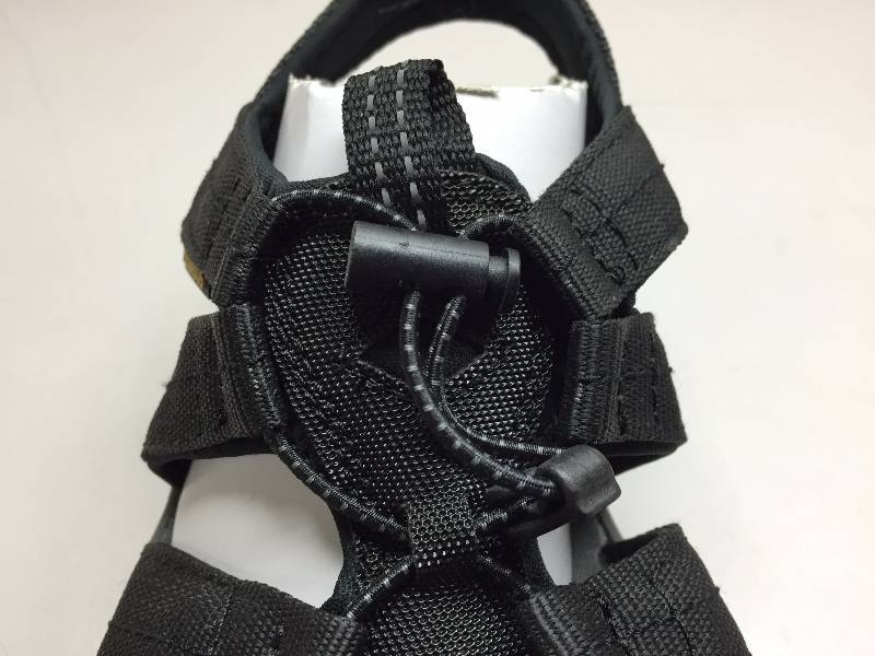 lot 61 image: MENS NEVADOS SANDALS SIZE 7