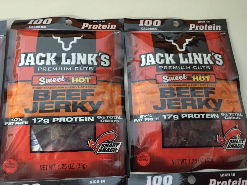 lot 90 image: JACK LINKS SWEET N HOT BEEF JERKY 10 1.25OZ BAGS
