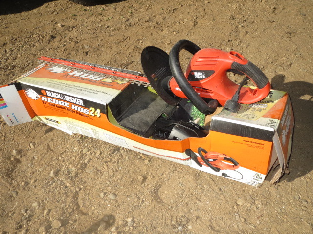 Black and Decker Hedge Trimmer