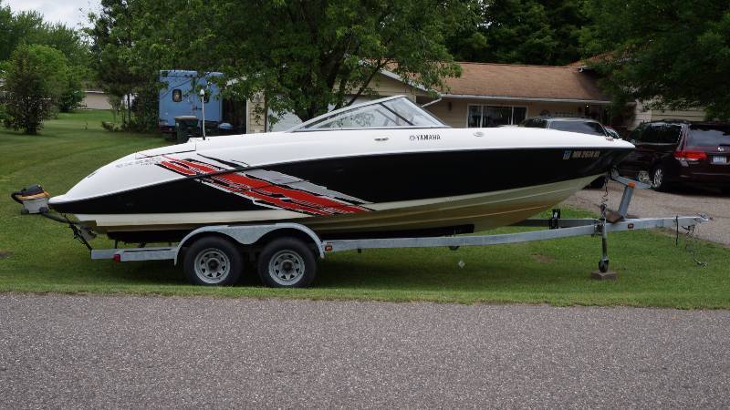 2005 SX230 23 High Output Yamaha Boat with Trailer