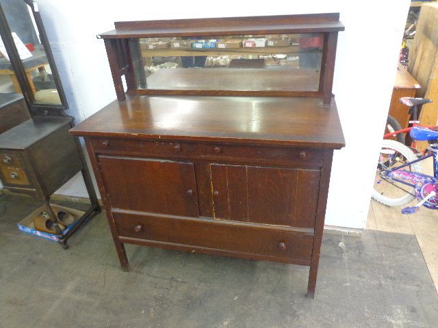 lot 1 image: Wood Buffet