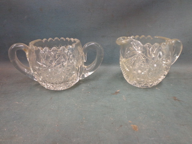 lot 16 image: Glass Creamer & Sugar Cups