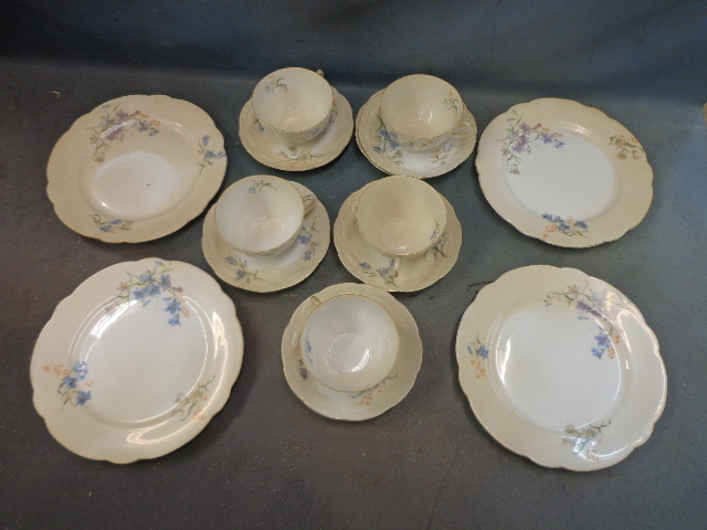 lot 24 image: Carlsbad China