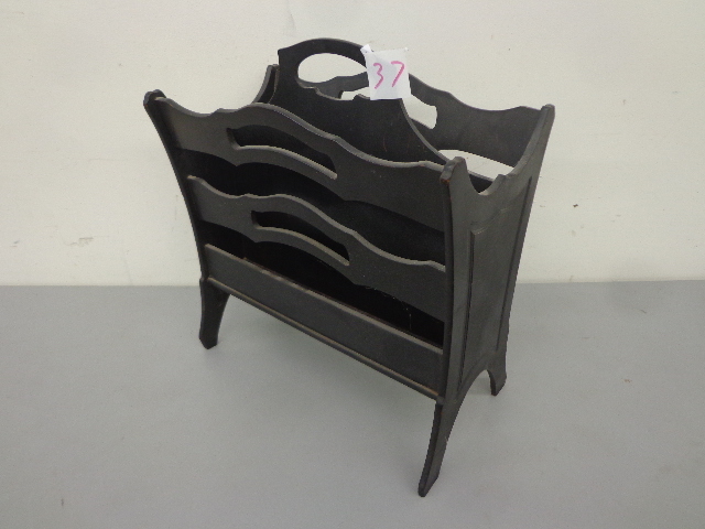 lot 37 image: 1929 Wood Magazine Rack
