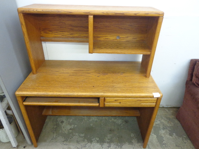 lot 70 image: 2 Piece Oak Computer Desk